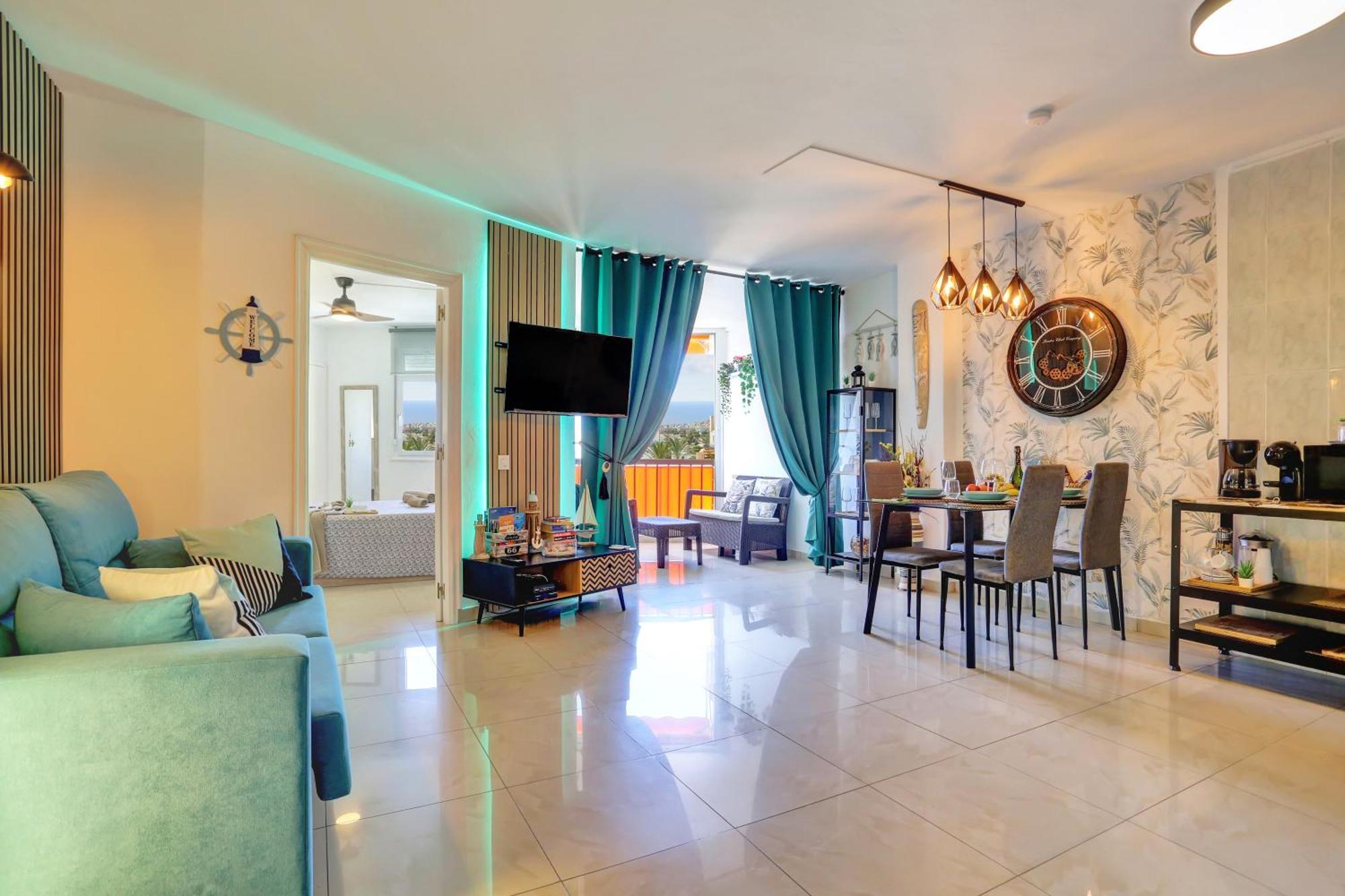 Luxory Dreamy Sunset, Seafront, Direct Access To The Promenade,wifi,pool,free Parking Apartmán *